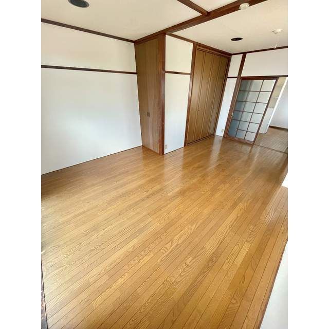 ベッドルーム