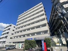 コート黒髪の外観画像