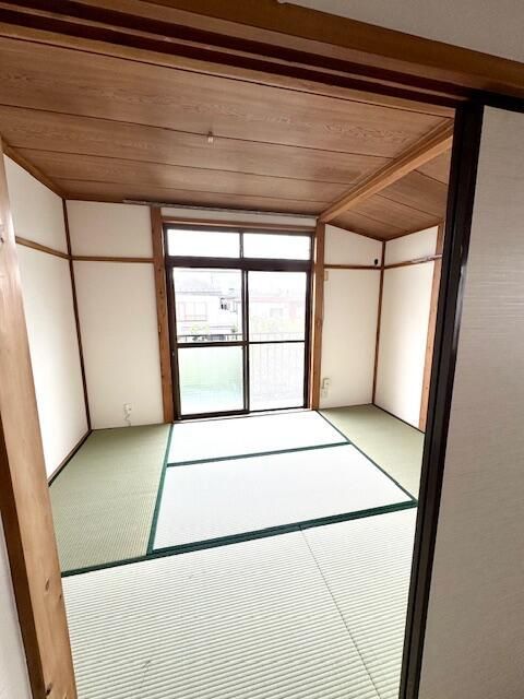 ベッドルーム