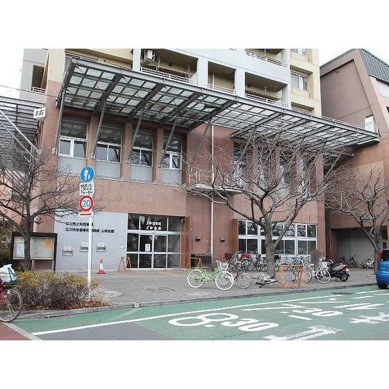 近くに施設あり