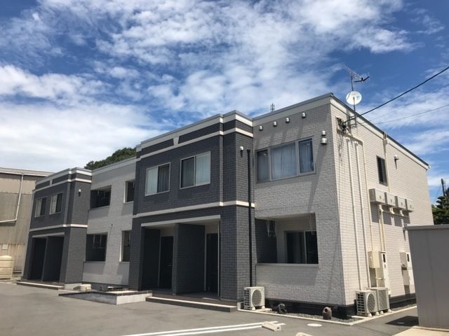 アシューレの外観画像