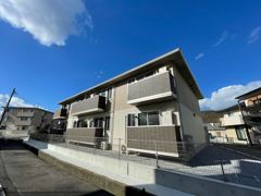 ユニヴェールⅡ D棟の外観画像