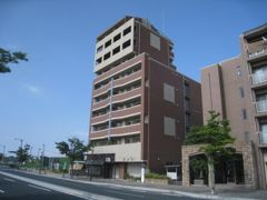 STAYTUSひびきのの外観画像