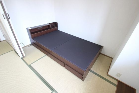 ベッドルーム