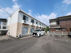 レオパレスクレールの外観画像