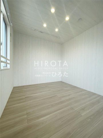 セブンイレブン八幡本城店(400m)
