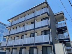 レオパレスパインツリーの外観画像