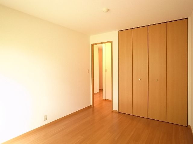 ベッドルーム