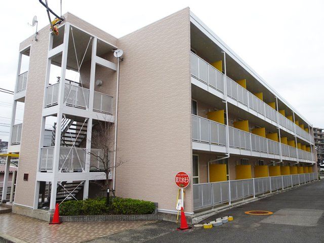 レオパレス多田Ⅰの外観画像