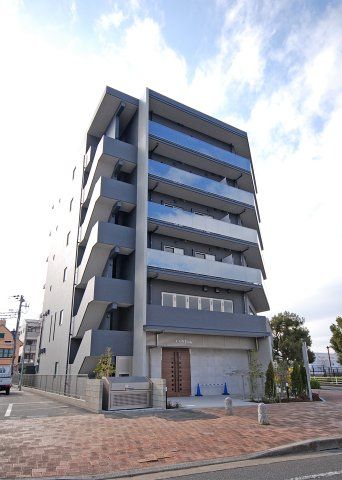 T-ONEビルの外観画像