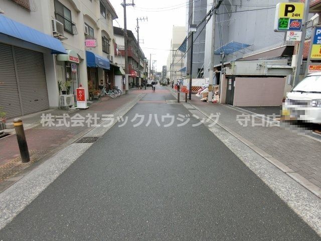 近くに施設あり