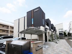グラッドネス江坂の外観画像