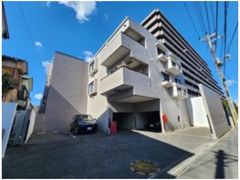 リズ市川平田の外観画像