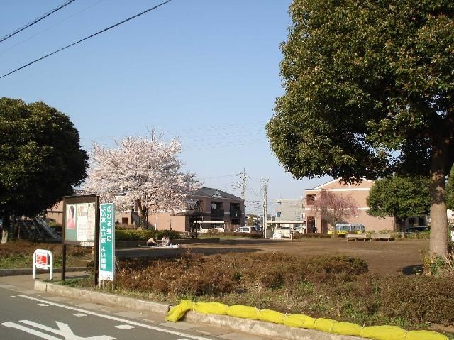 近くに施設あり