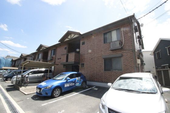 ウィル・モア 大町 A棟の外観画像