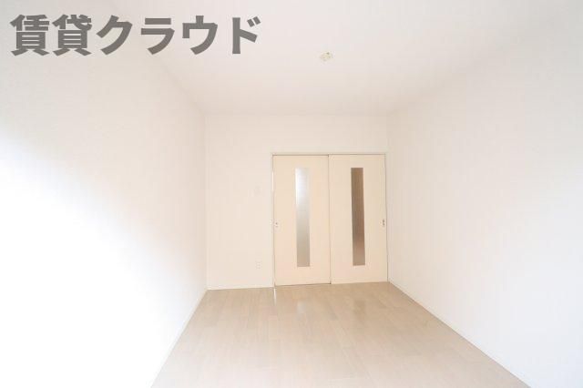 ベッドルーム