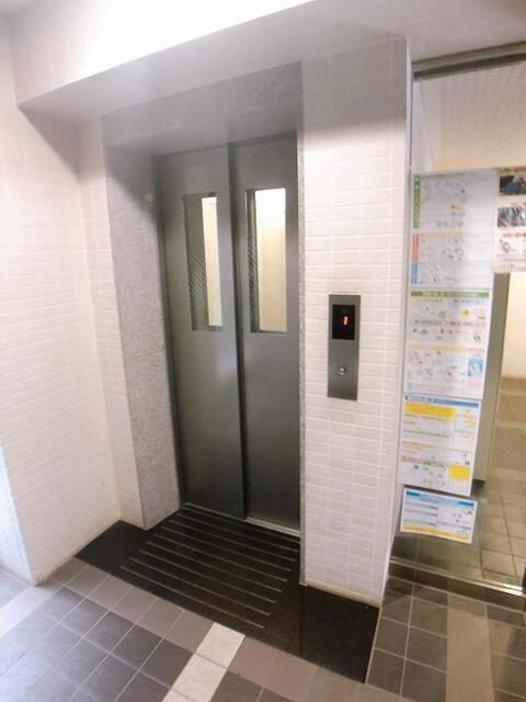 ロビー
