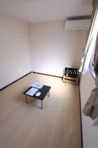 ベッドルーム