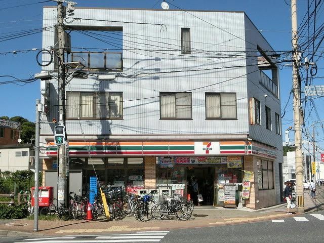 セブンイレブン八幡折尾駅前店(440m)