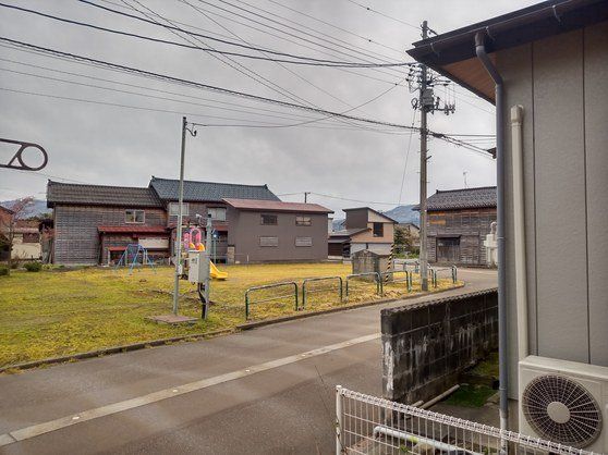 近くに施設あり