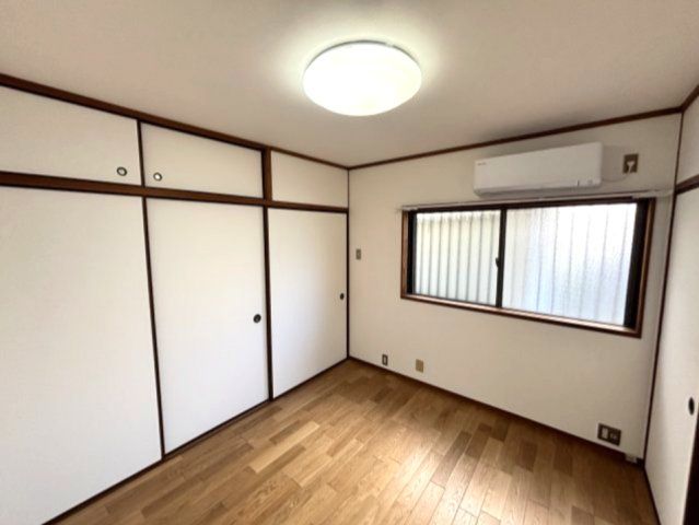 ベッドルーム