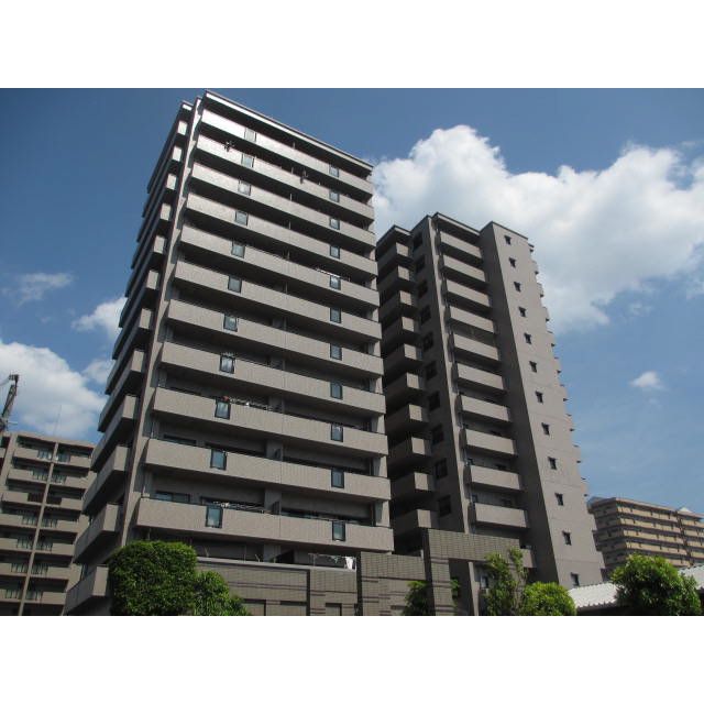 サーパス平成 402号の外観画像