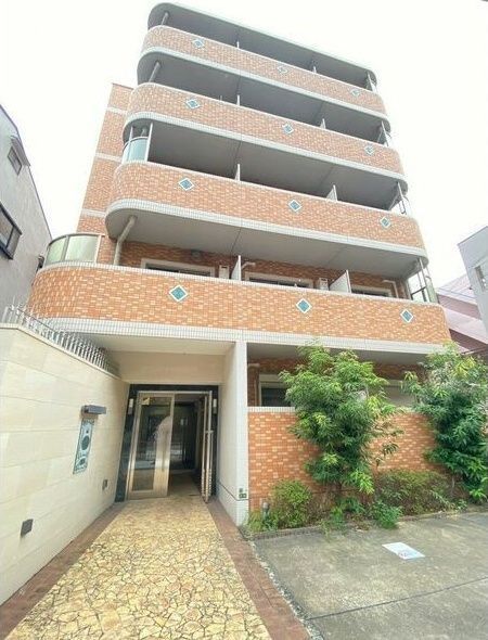 相川フラワーコートの外観画像