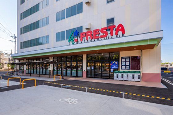 近くに施設あり