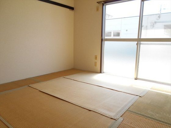 ベッドルーム