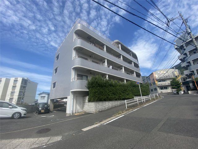 オアシス霧ヶ丘(旧:ハイツ福霧ケ丘)の外観画像