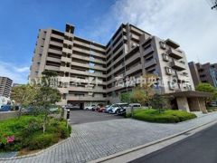 サーパス桜町二丁目の外観画像