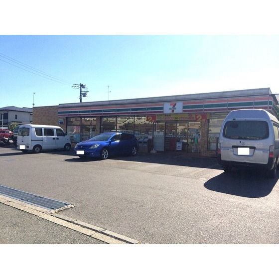 コンビニ「セブンイレブン厚木妻田北3丁目店まで80m」