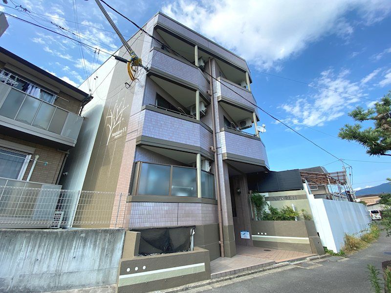 ナ・テュール11の外観画像