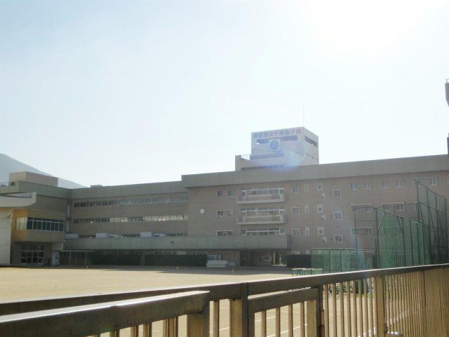 美萩野女子高校(1497m)