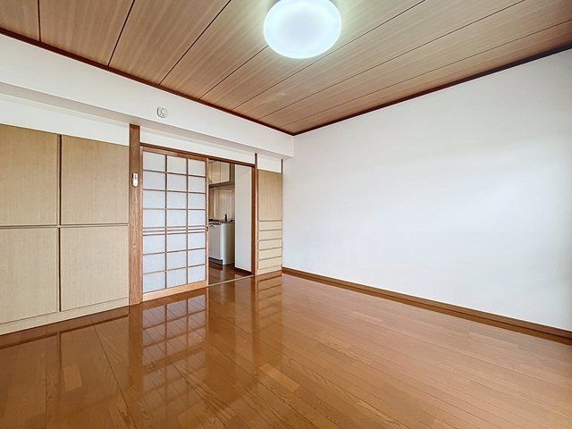 洋室