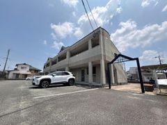 シャルムコートの外観画像