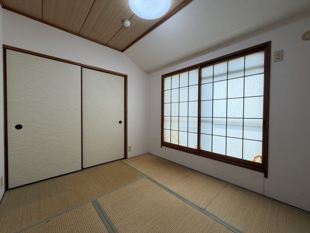 ベッドルーム