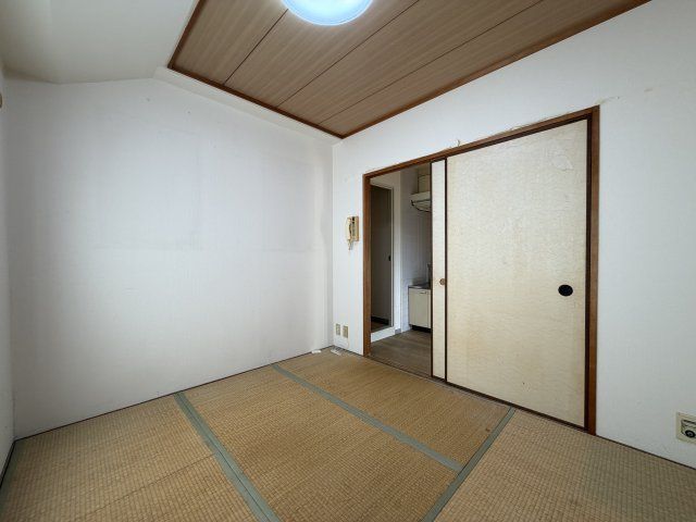 ベッドルーム