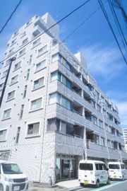 グリーンパーク横須賀中央の外観画像