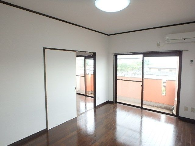 洋室