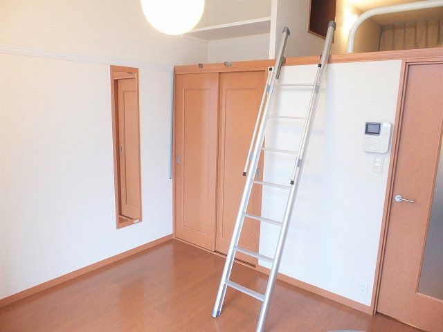 ベッドルーム