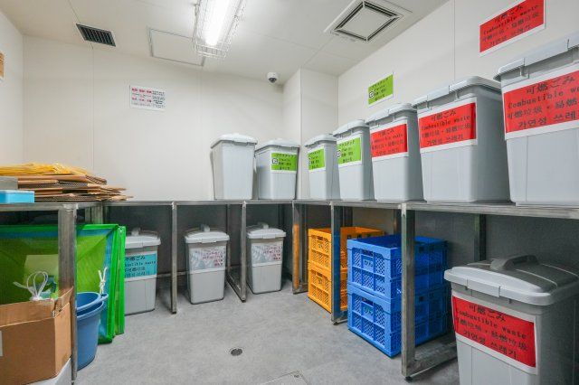 近くに施設あり