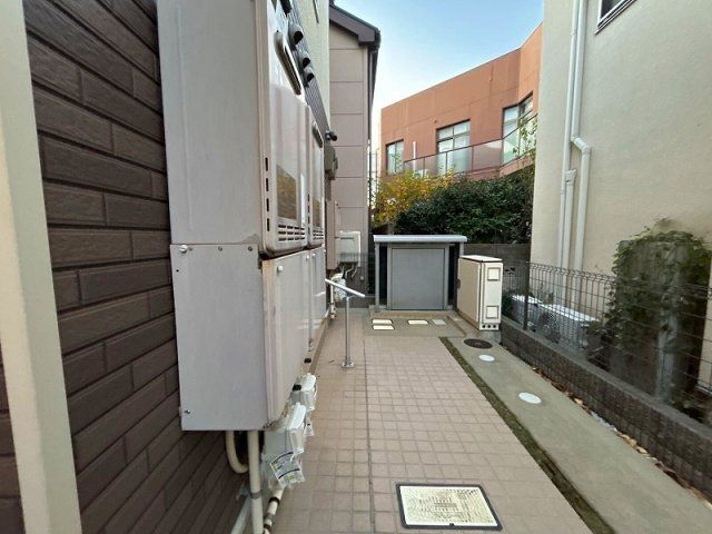 その他