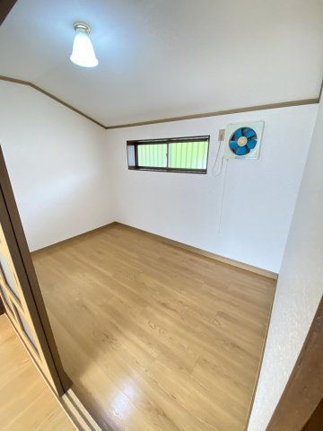 ベッドルーム