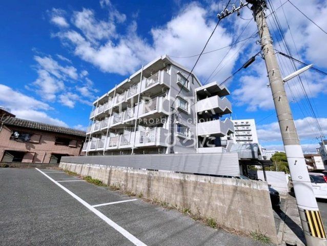 シャトレ鷹ノ巣Vの外観画像