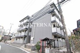 レオパレス海老川ハイツの外観画像