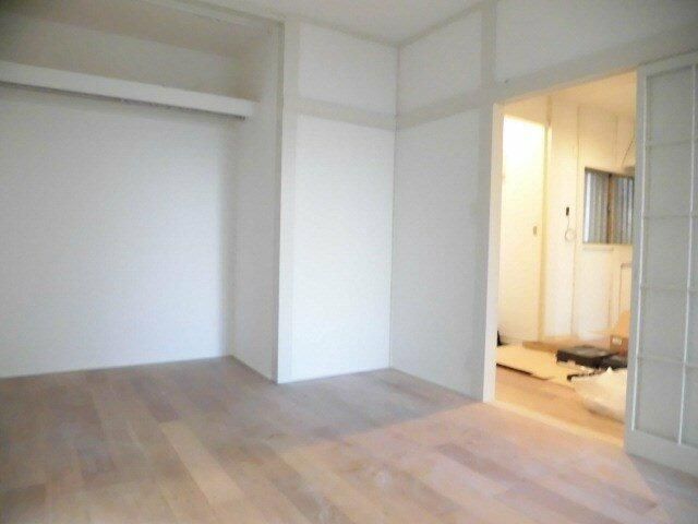 ベッドルーム