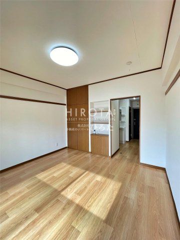 マルショク富野店(600m)