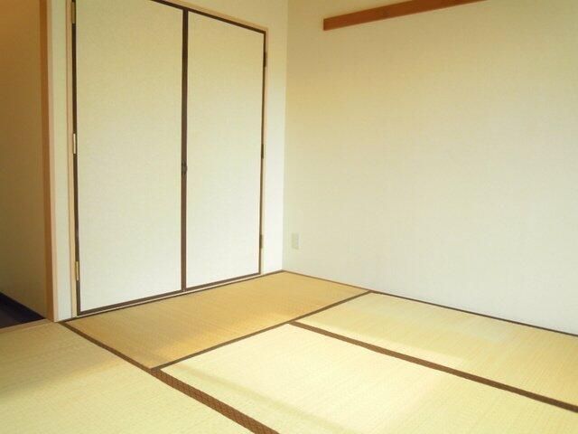 ベッドルーム