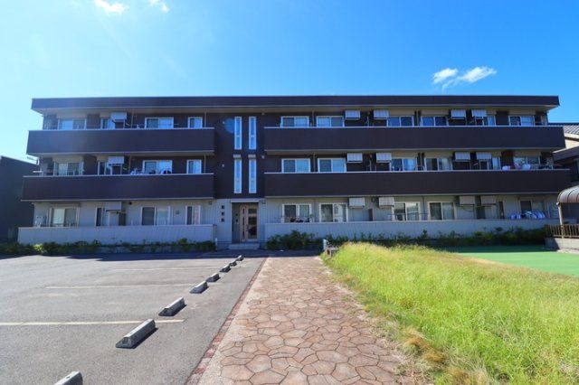 グランテージ学園南の外観画像